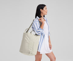 Courtside Tote in Salt White Textured Nylon