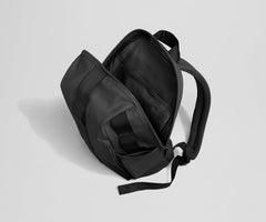 Active Daypack 20L in Jet Black