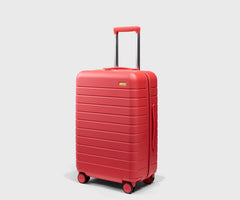 The Bigger Carry-On in Jessie Red