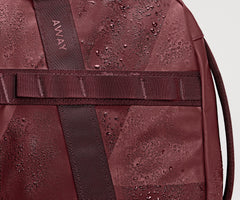 Active Duffle 70L in Burgundy Red