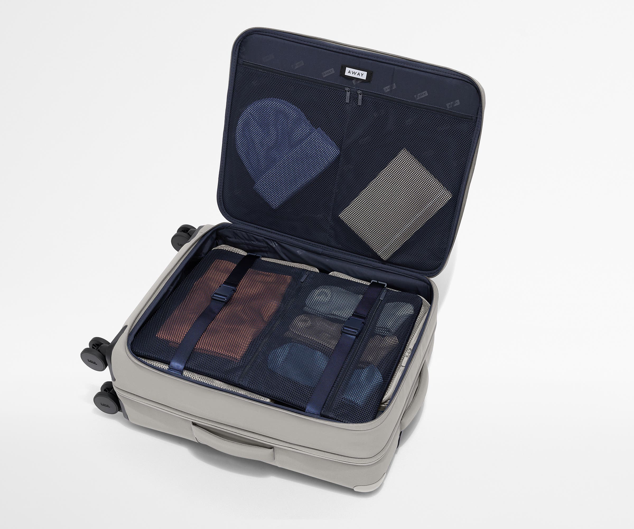 Softside Medium in Cloud Gray