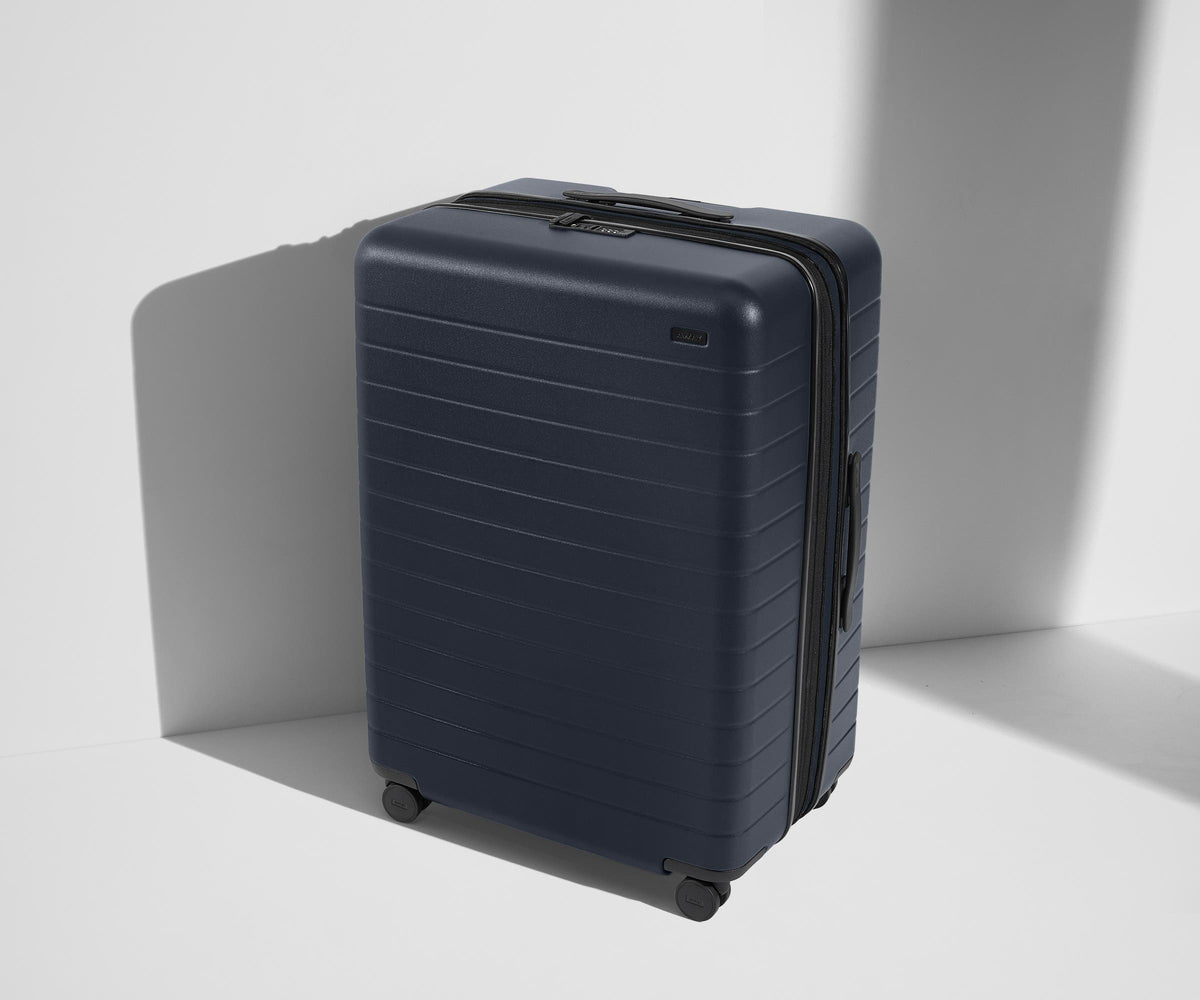 The Large Flex in Navy Blue