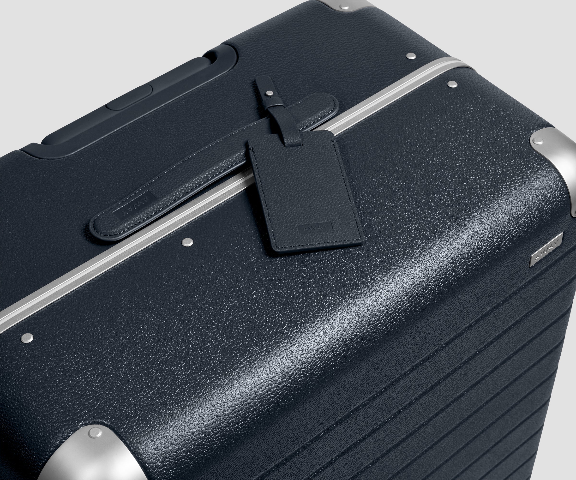 The Aluminum Edge Large in Navy Blue