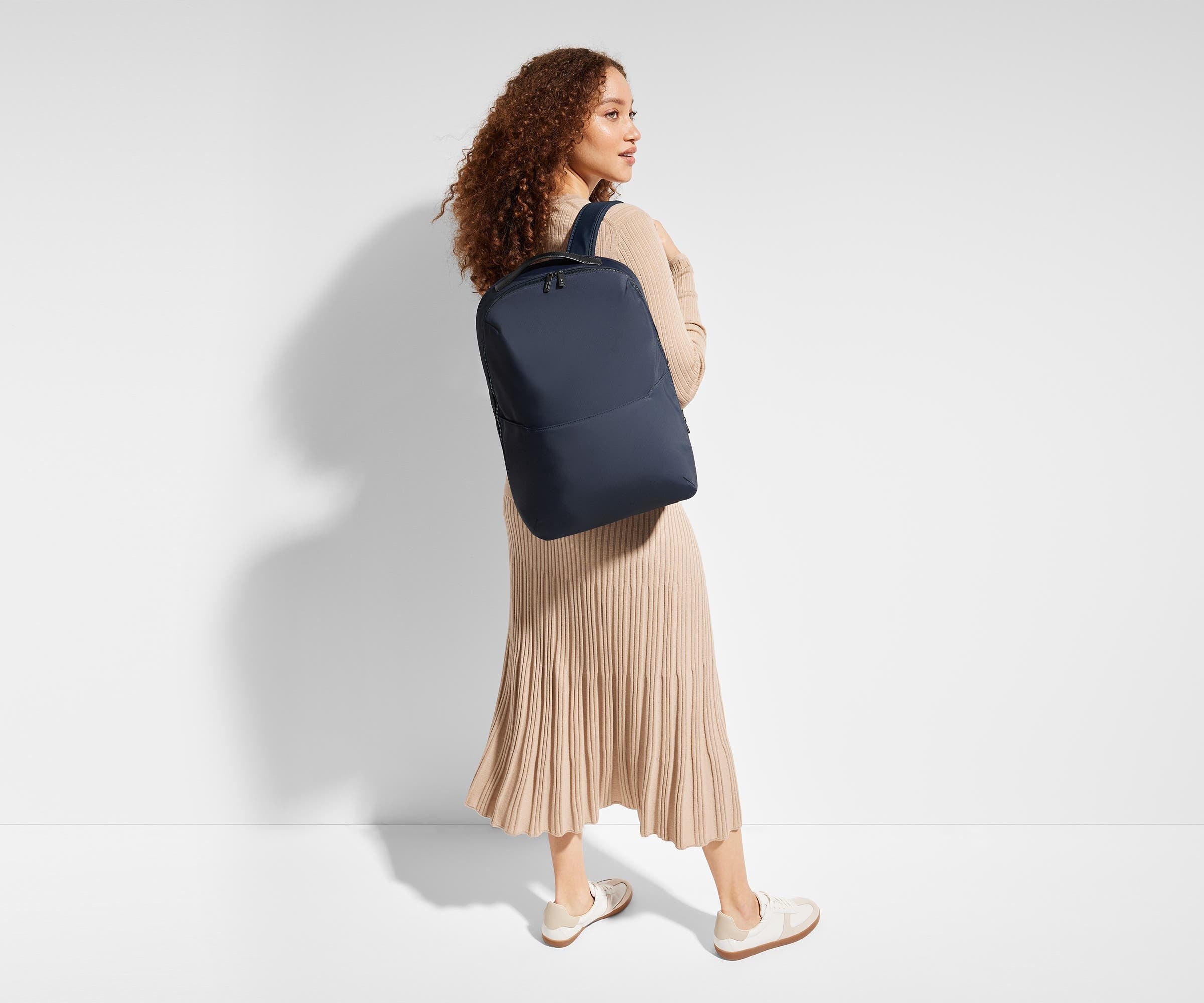 The Everywhere Zip Backpack in Coast Blue