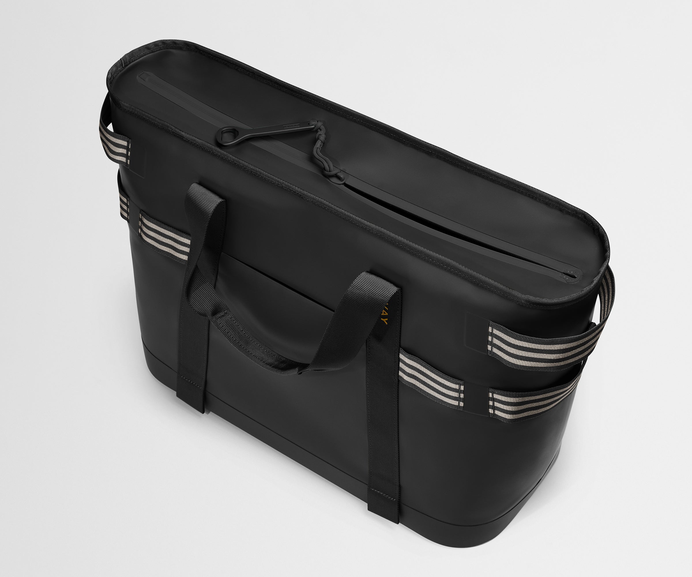 Cooler Tote in Jet Black
