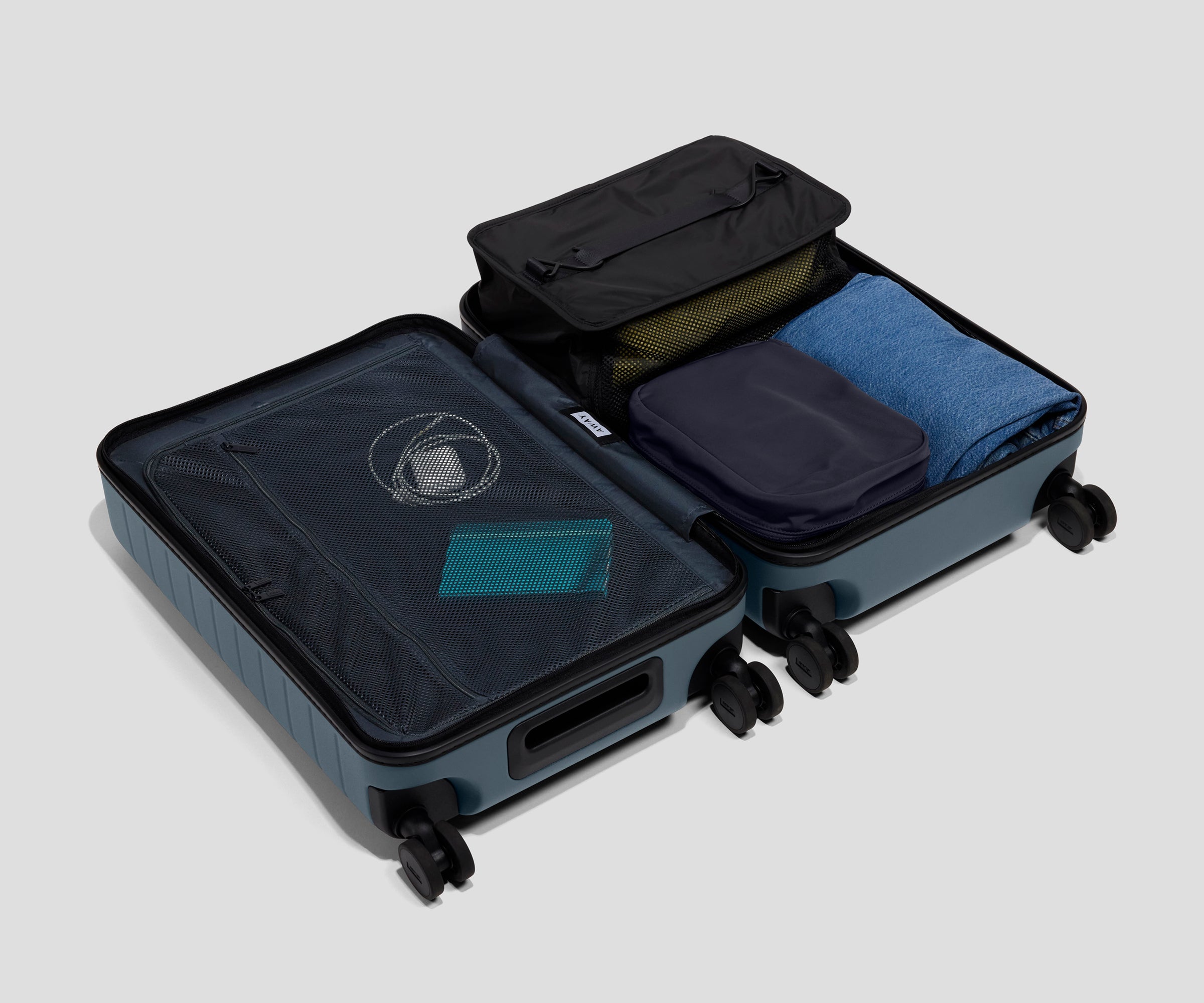 Compact PackAway™ Closet