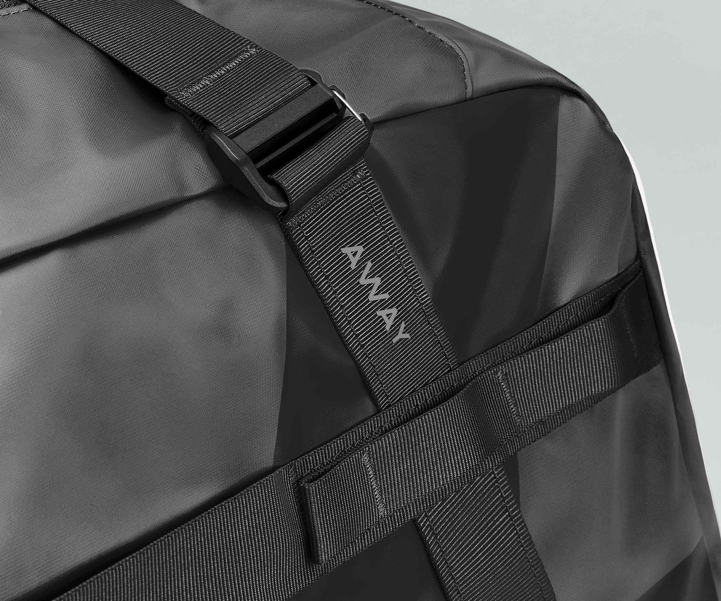 Active Duffle 55L in Jet Black