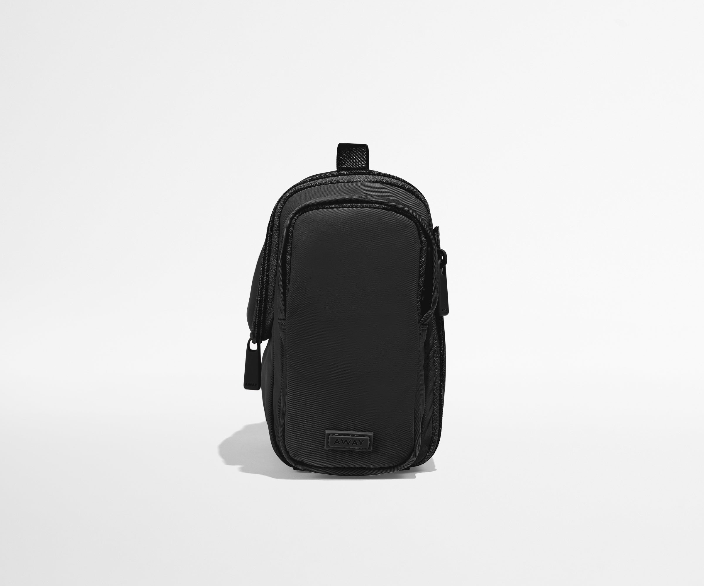 Featherlight Hanging Travel Vanity in Jet Black