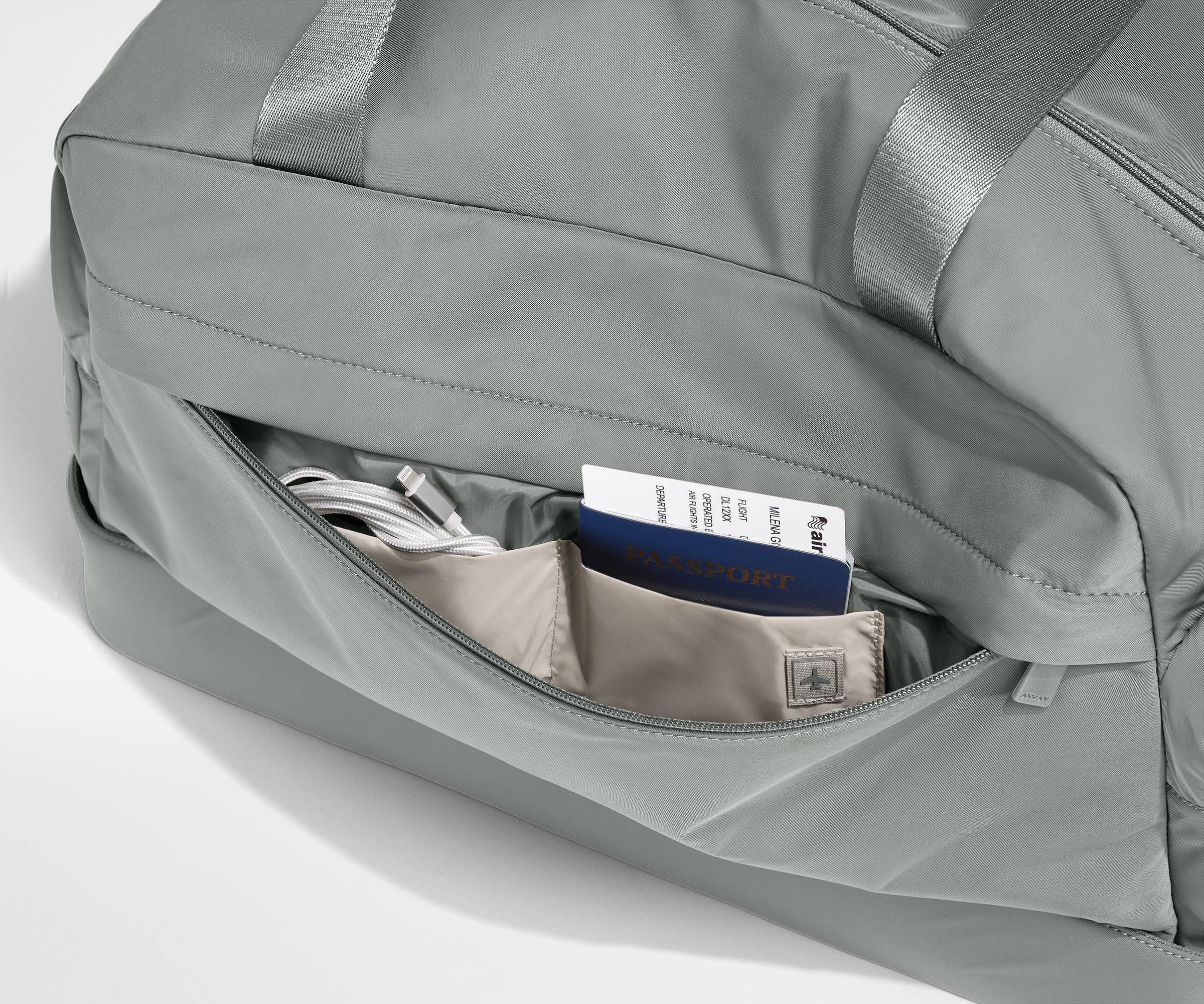 Featherlight Weekender in Nordic Gray