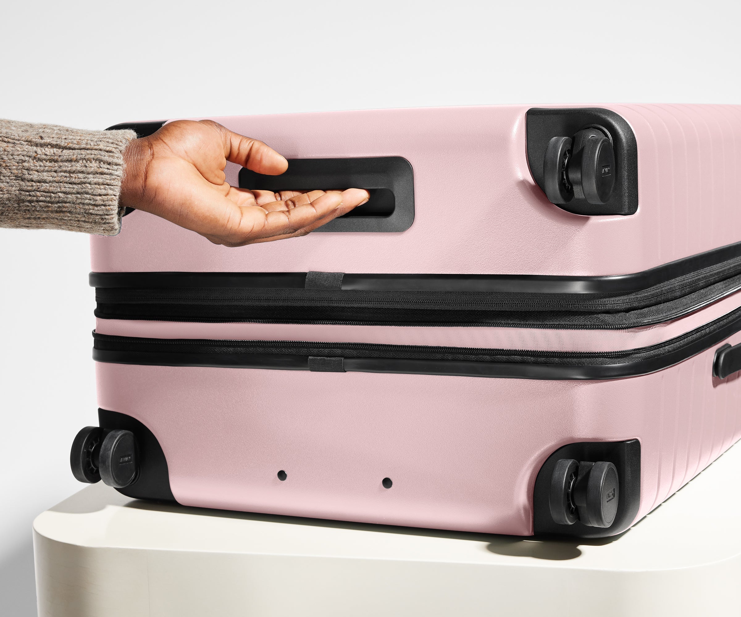 The Large Flex in Blush Pink