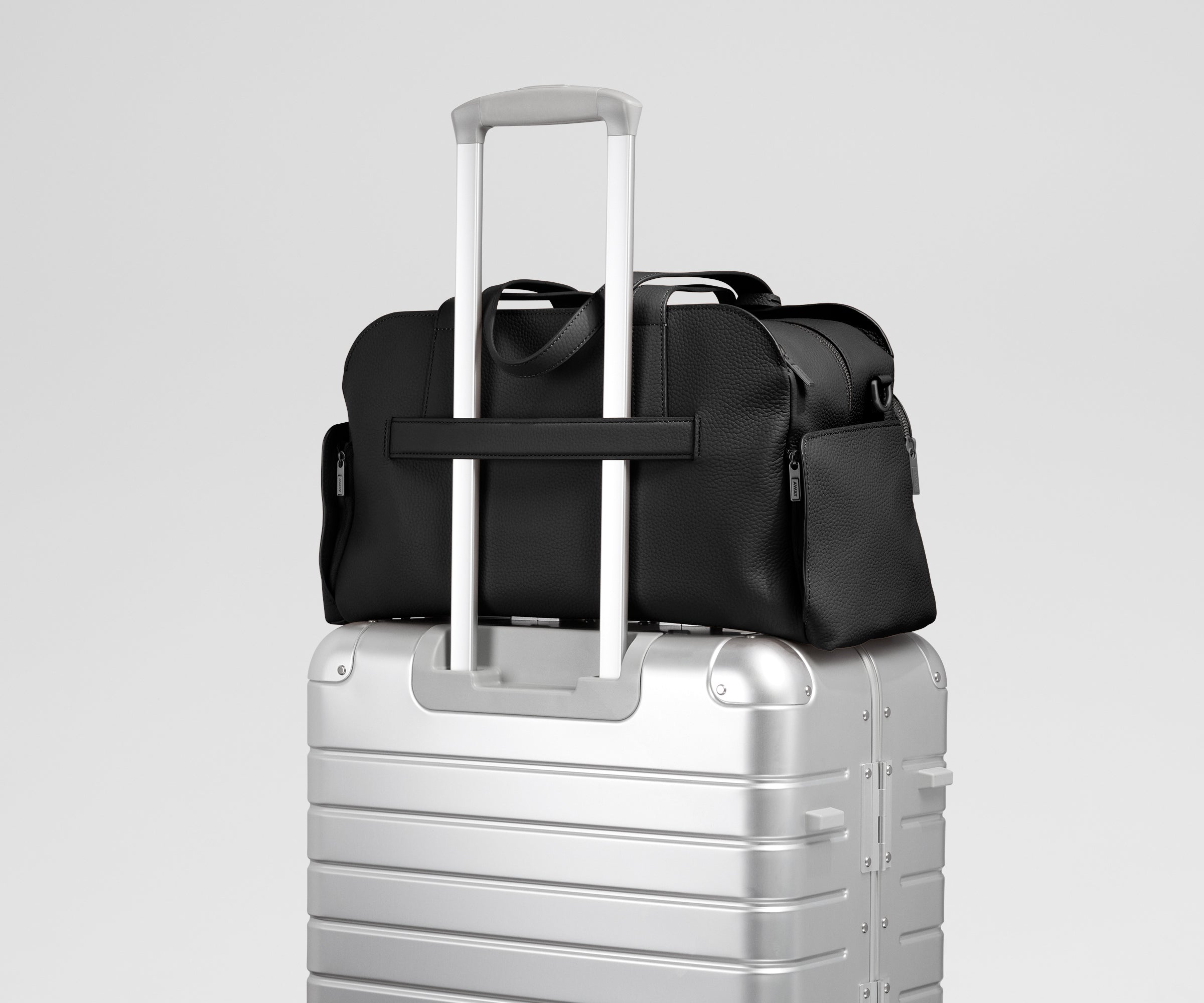 Leather Duffle in Jet Black