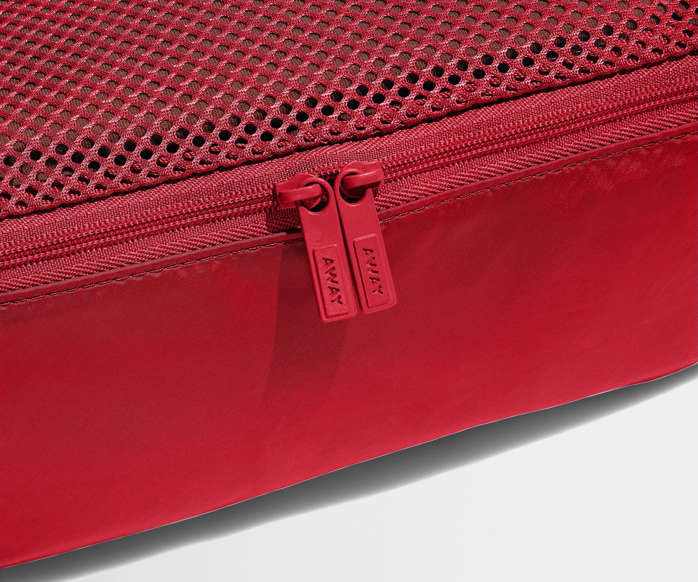 Insider Packing Cubes (Set of 4) in Cherry Red