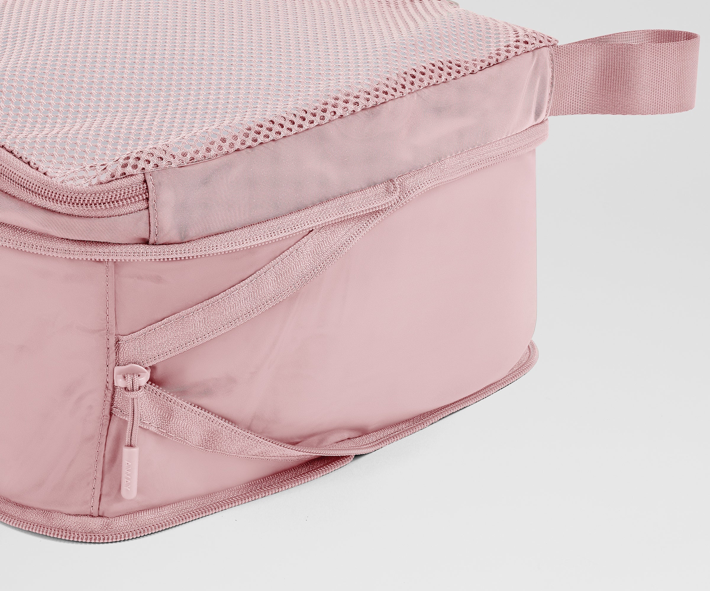 Compression Packing Cubes in Blush Pink