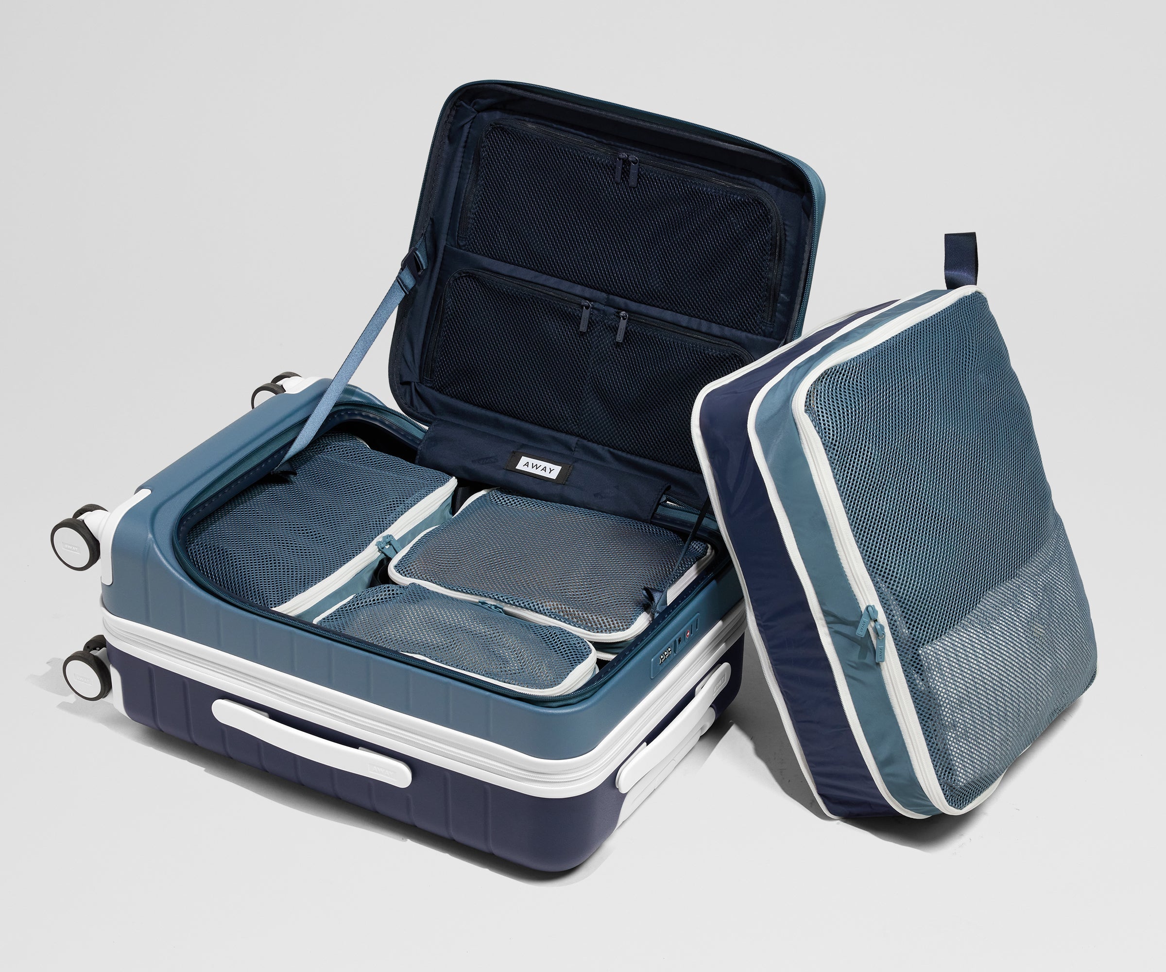 Compression Packing Cubes in Cruise
