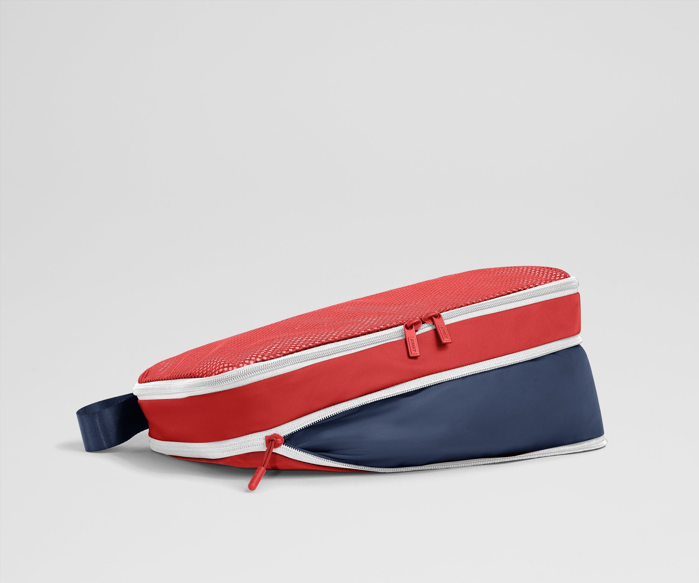 Compression Packing Cubes in Nautical