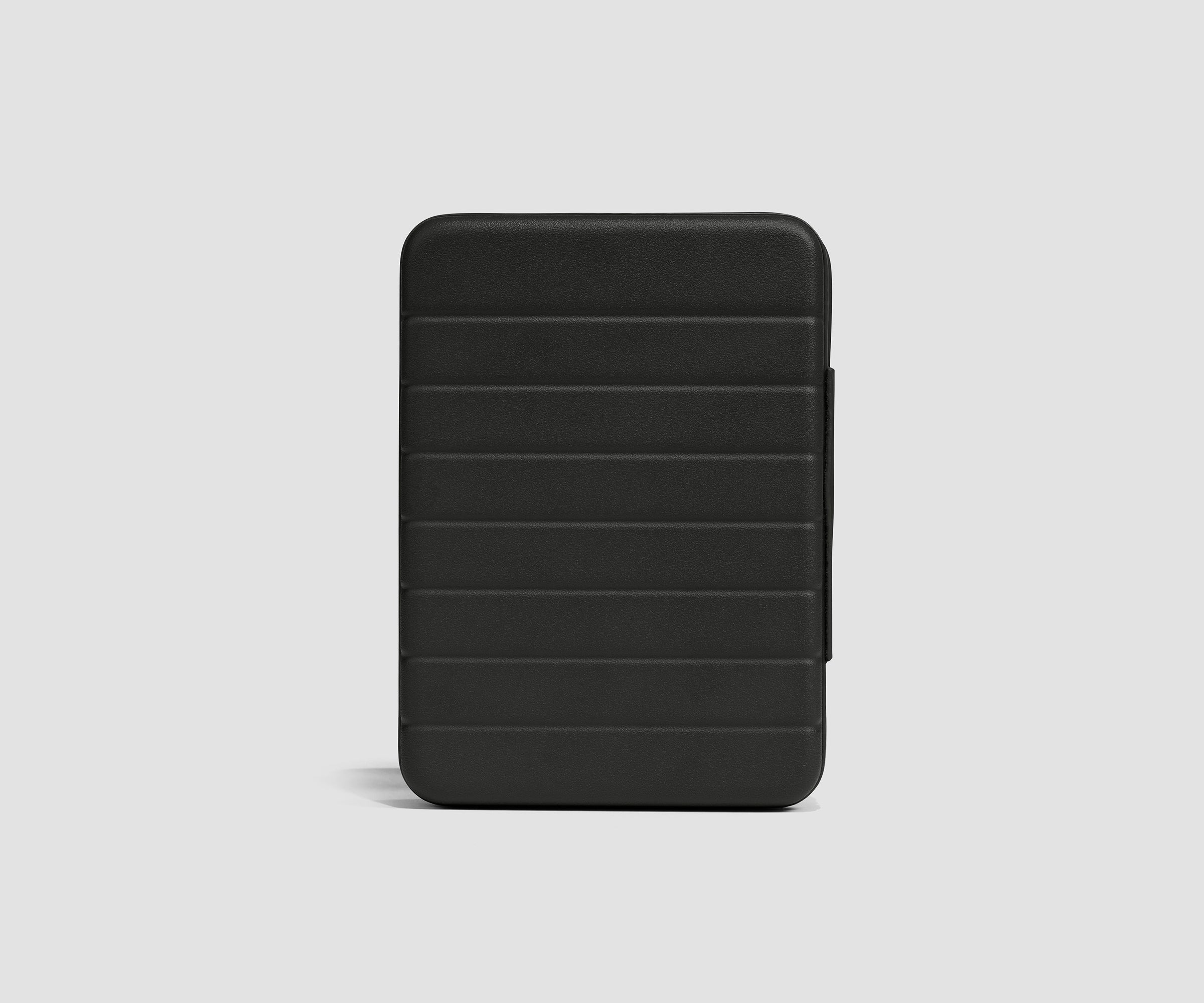 Medium Tech Case in Jet Black