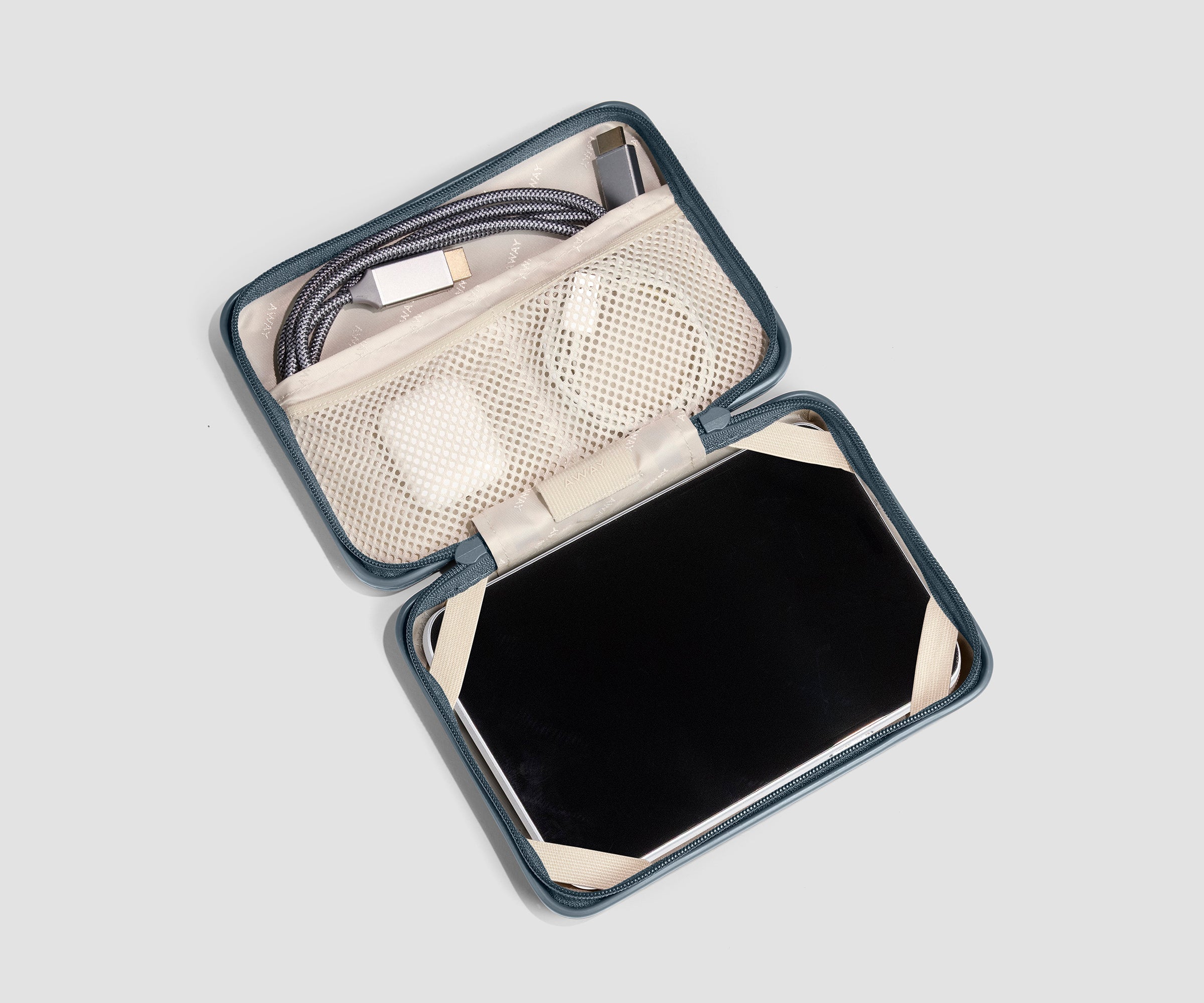 Medium Tech Case in Coast Blue