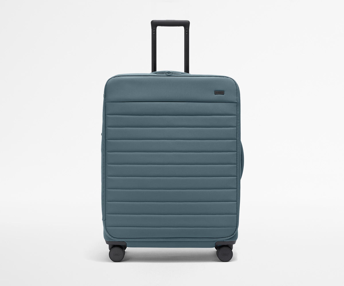 Softside Large in Coast Blue