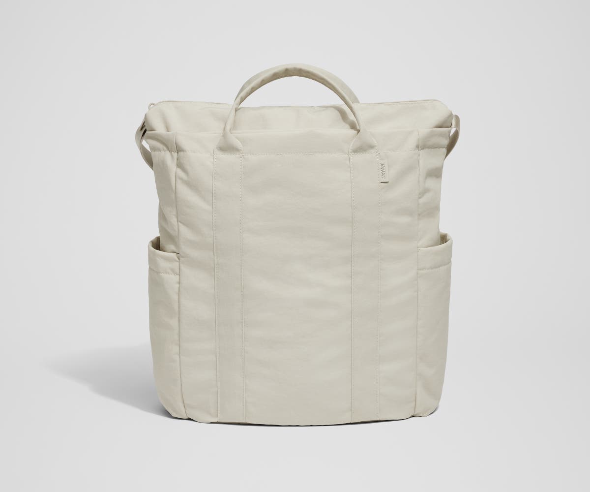 Courtside Tote in Salt White Textured Nylon